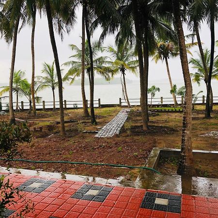 Candlehut Homestay Nileshwar Экстерьер фото
